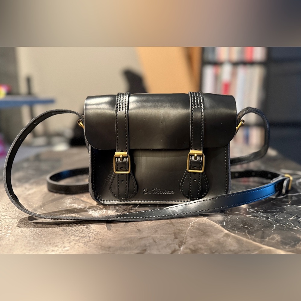 Dr. Martens Black 7 inch Mini satchel purse crossbody